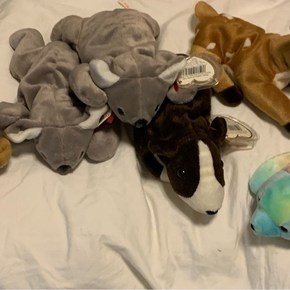 Collectors beanie baby Gray and Brown Plush Toy